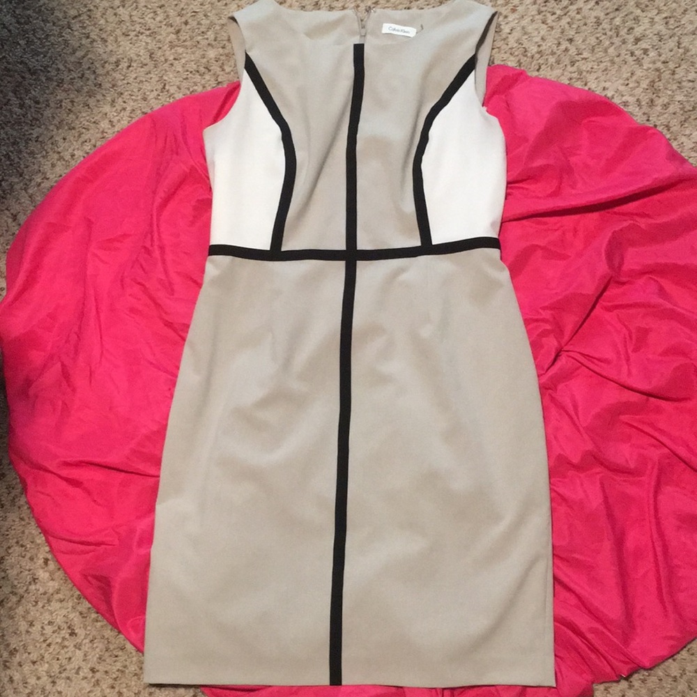 Women’s dress